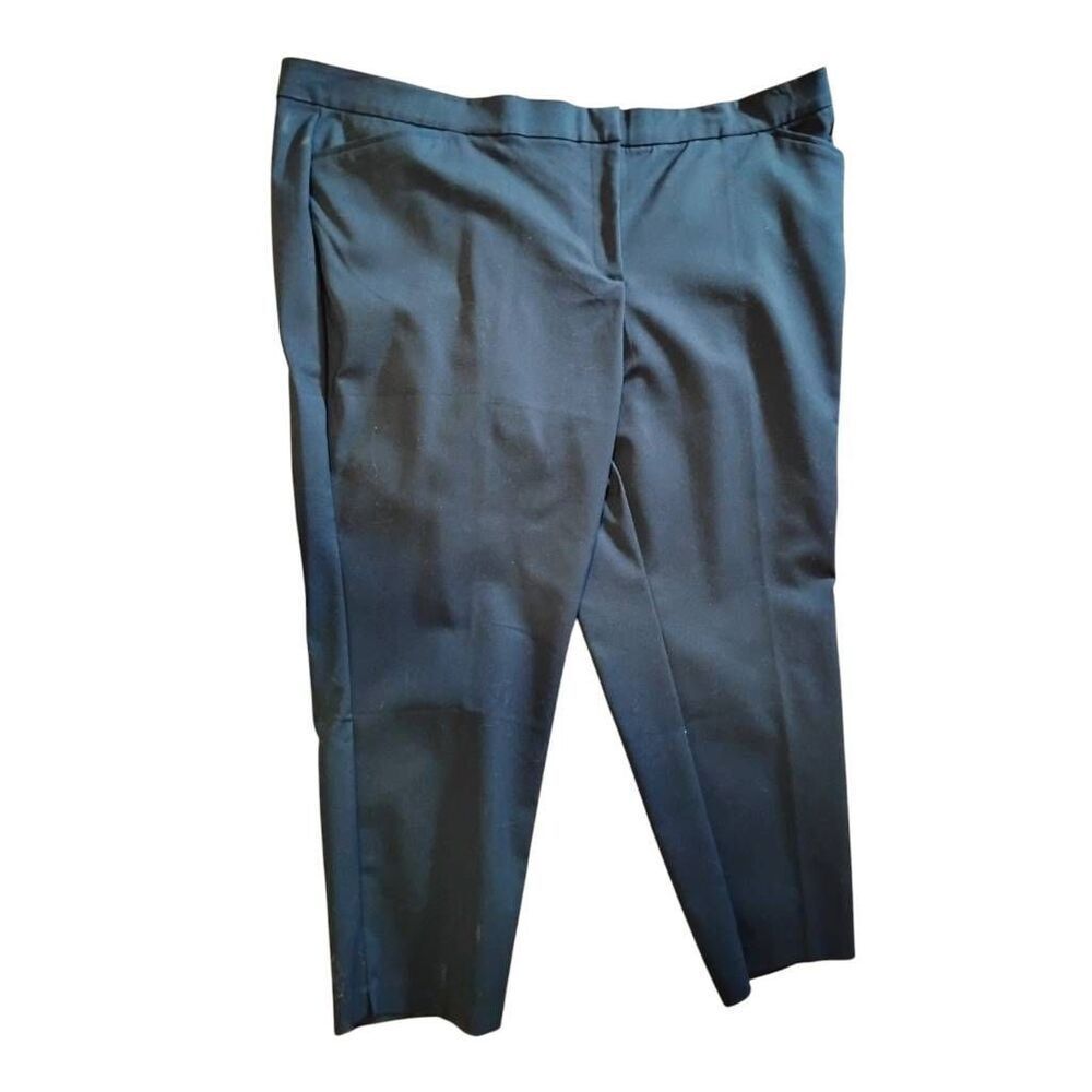 Avenue Plus Size Navy Sateen Slim Casual Chino Pants Size 28 NWT